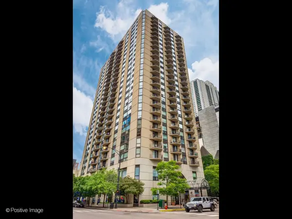 70 W Huron ST #605, Chicago, IL 60654