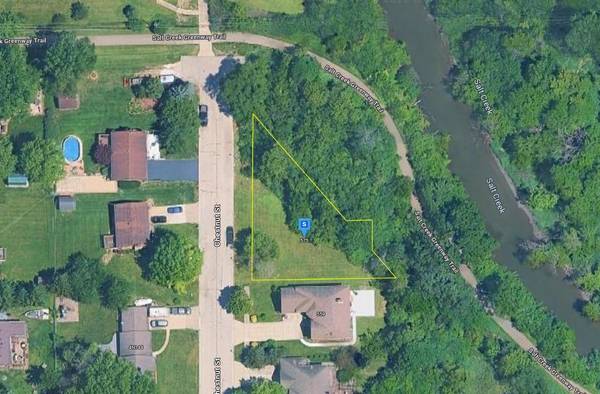 575 N Chestnut ST, Addison, IL 60101