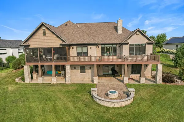 1413 Cross Creek RD, Mahomet, IL 61853