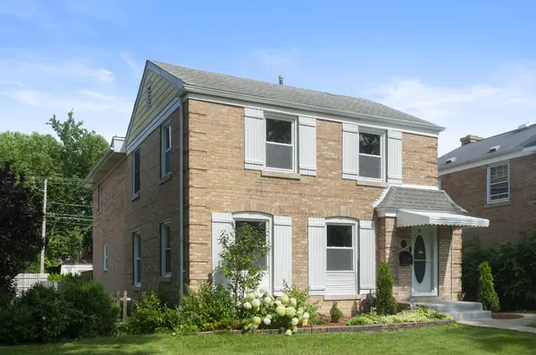 6711 N Monticello AVE, Lincolnwood, IL 60712