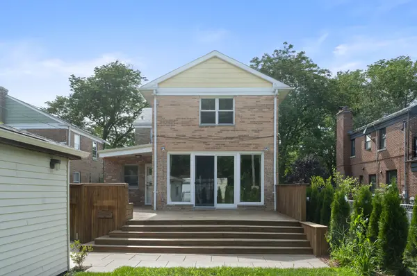 6711 N Monticello AVE, Lincolnwood, IL 60712