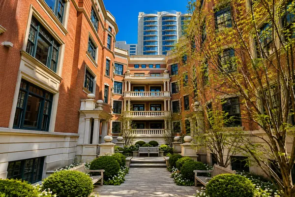 1447 N Dearborn ST #1N, Chicago, IL 60610