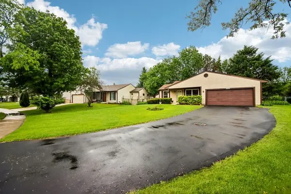 356 Westbrook CIR, Naperville, IL 60565