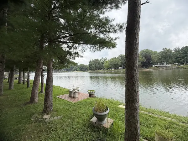 10-164 Woodhaven Lakes, Sublette, IL 61367