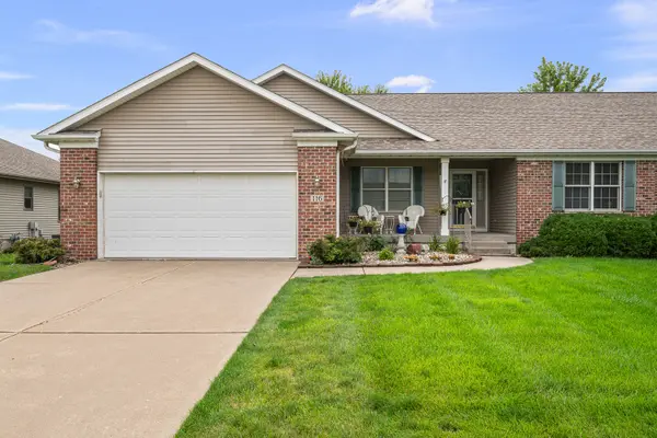 116 S BLANCHE DR #0, Eldridge, IA 52748