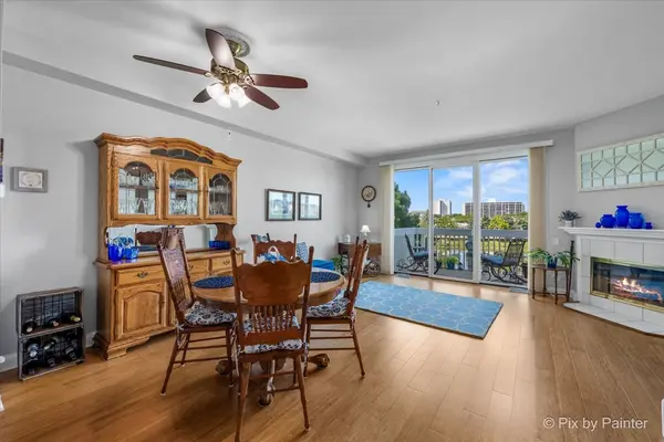 406 Arboretum DR #76, Lombard, IL 60148