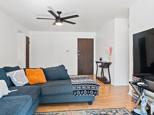 9645 Ridgeland AVE #201, Oak Lawn, IL 60453