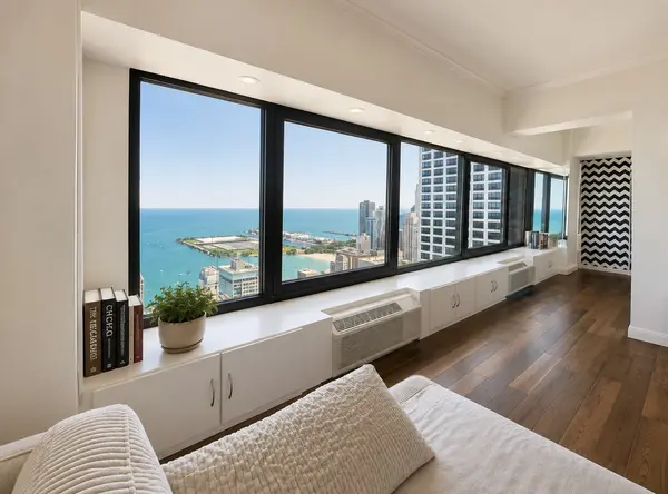 175 E Delaware PL #4515, Chicago, IL 60611