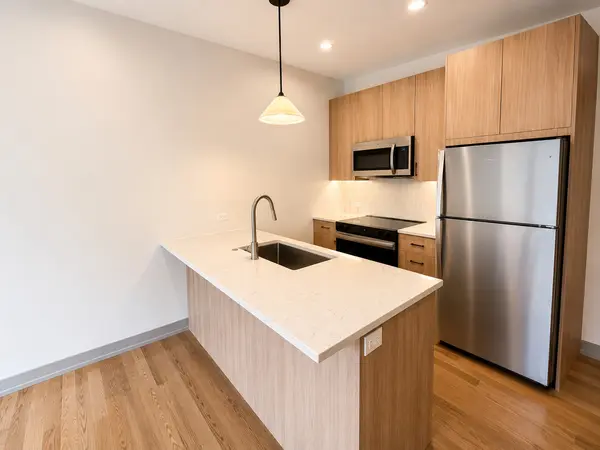 1333 W Estes AVE #2A, Chicago, IL 60626