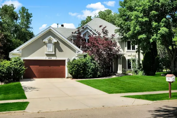 2518 W Adamsway DR, Aurora, IL 60502