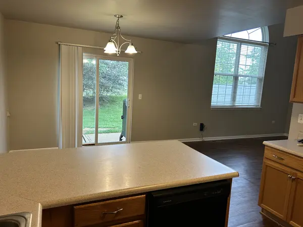 538 Mallard LN #B, Sugar Grove, IL 60554