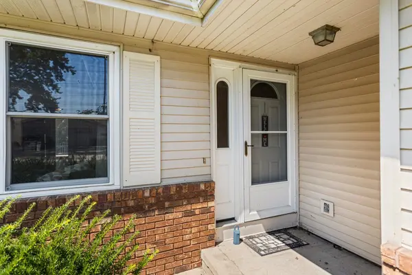 2135 Ivy CT, Champaign, IL 61821