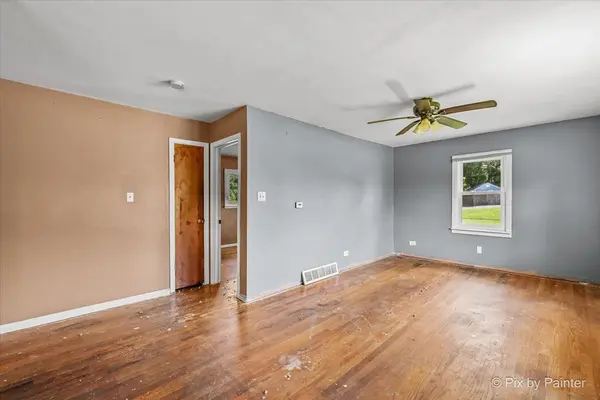 239 Vista RD, Lake Zurich, IL 60047