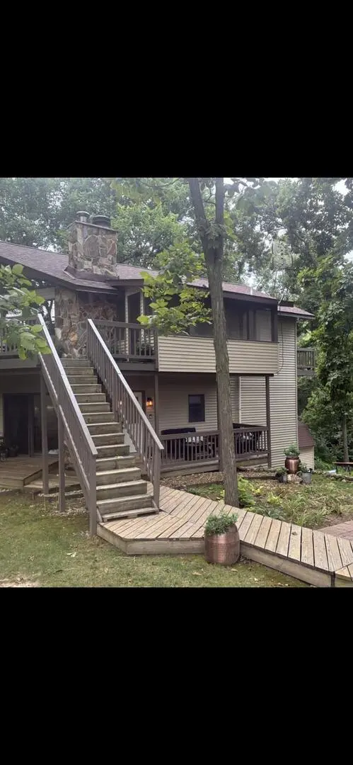 3-532 Fawn Ridge DR, Lanark, IL 61046