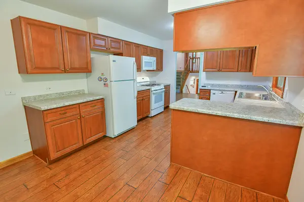 42886 N washington AVE, Winthrop Harbor, IL 60096