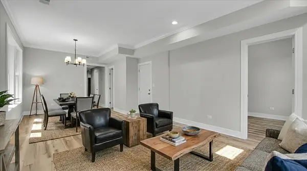 7026 S Eberhart AVE, Chicago, IL 60637