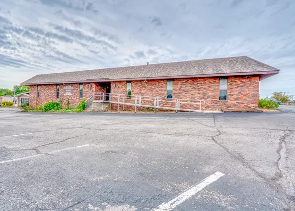 3405 Broadway ST, Mt Vernon, IL 62864