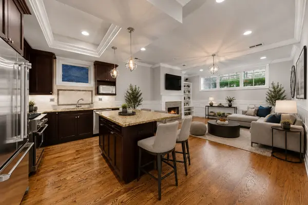 3763 N Wilton AVE #GS, Chicago, IL 60613
