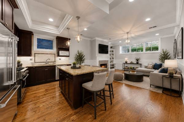 3763 N Wilton AVE #GS, Chicago, IL 60613