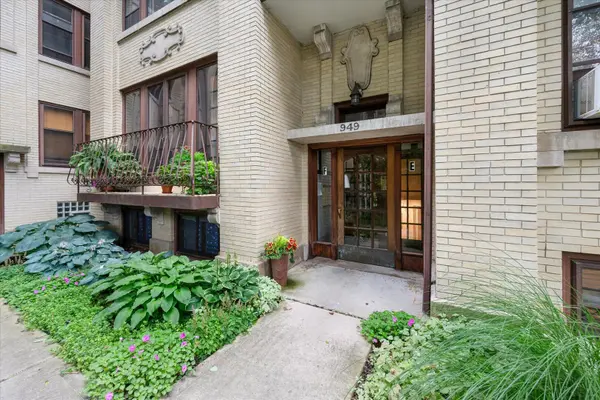 949 Lake ST #1F, Oak Park, IL 60301