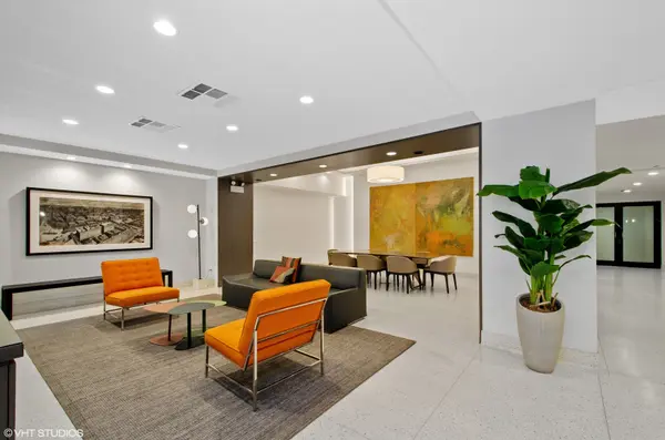 165 N Canal ST #1406, Chicago, IL 60606