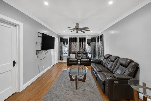 9926 S Wentworth AVE, Chicago, IL 60628