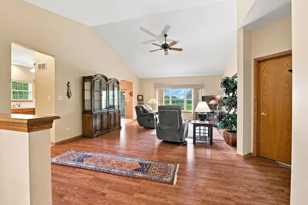 6832 White Egret CT, Tinley Park, IL 60477