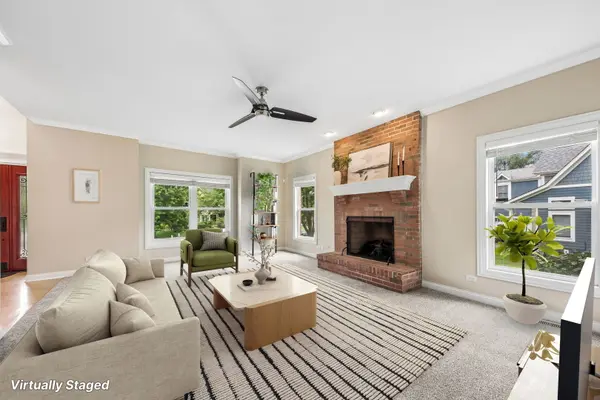 5 Park Place CIR, Hawthorn Woods, IL 60047