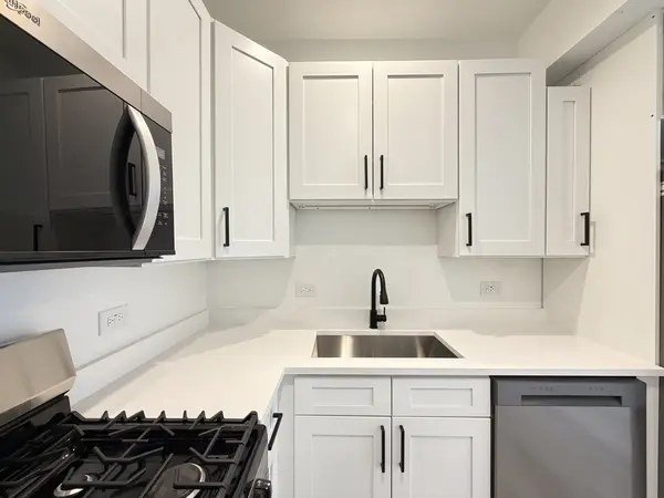 3759 N Kimball AVE #G, Chicago, IL 60618