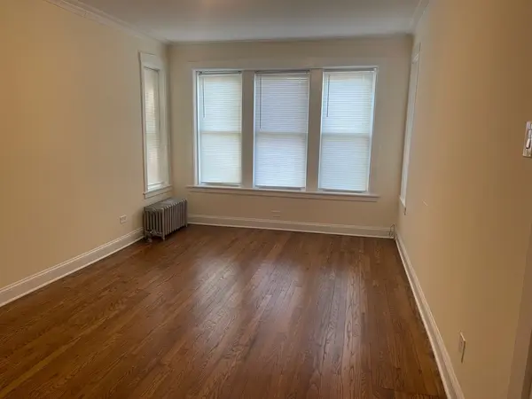 2540 W Thorndale AVE #1, Chicago, IL 60659