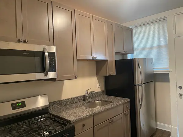 2540 W Thorndale AVE #1, Chicago, IL 60659