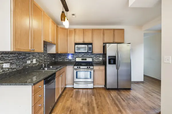 1469 E 69th ST #2, Chicago, IL 60637