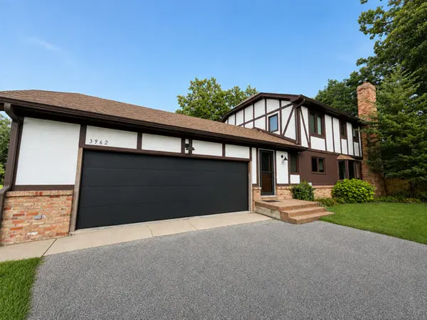 3962 US 34 HWY, Oswego, IL 60543