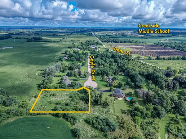 0 Gayle DR, Woodstock, IL 60098