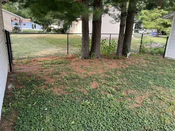 321 N Shelby ST, Moweaqua, IL 62550
