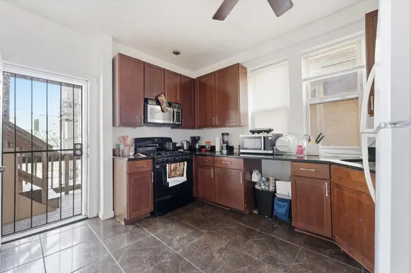 2509 E 76th ST #1, Chicago, IL 60649