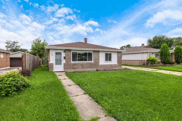 1278 Burnham AVE, Calumet City, IL 60409
