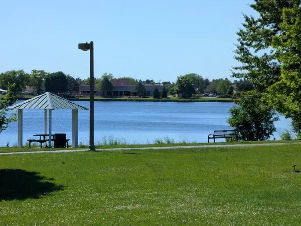 1003 Centurion LN #7, Vernon Hills, IL 60061