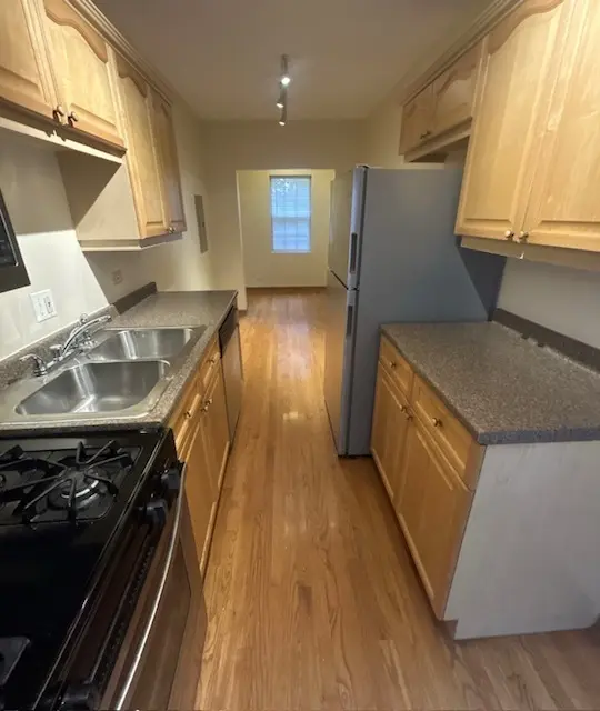 1818 W Chase AVE #2, Chicago, IL 60626