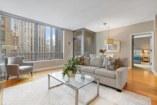600 N LAKE SHORE DR #2102, Chicago, IL 60611