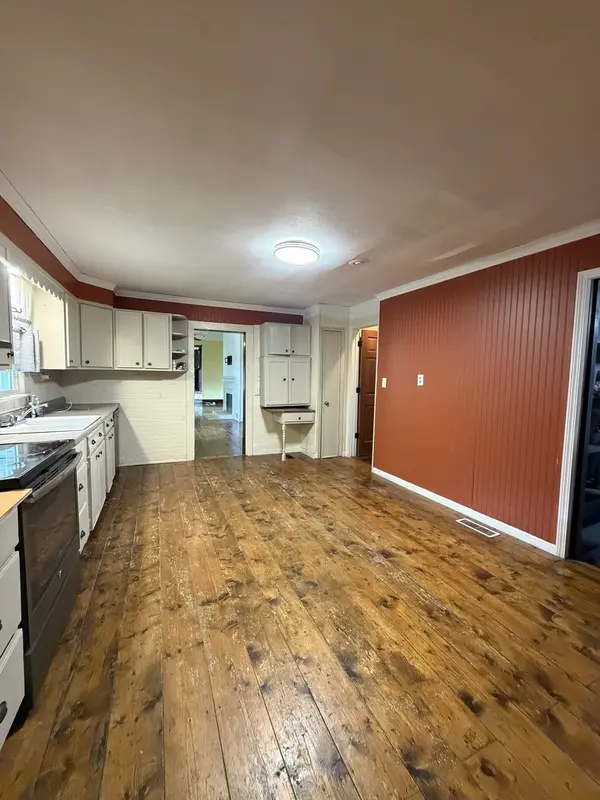 1200 Market ST, Metropolis, IL 62960