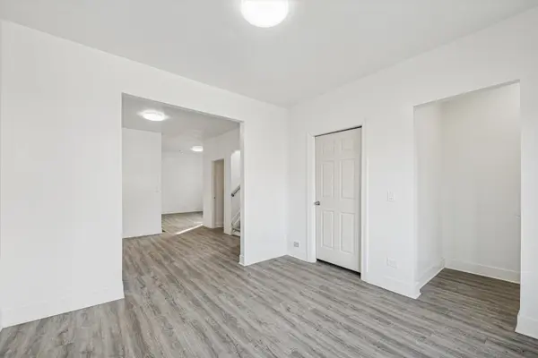6843 S Carpenter ST, Chicago, IL 60621