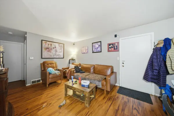 625 Westmoreland DR, Vernon Hills, IL 60061