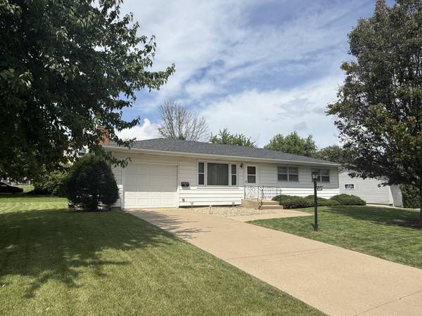 2327 13th ST, Peru, IL 61354