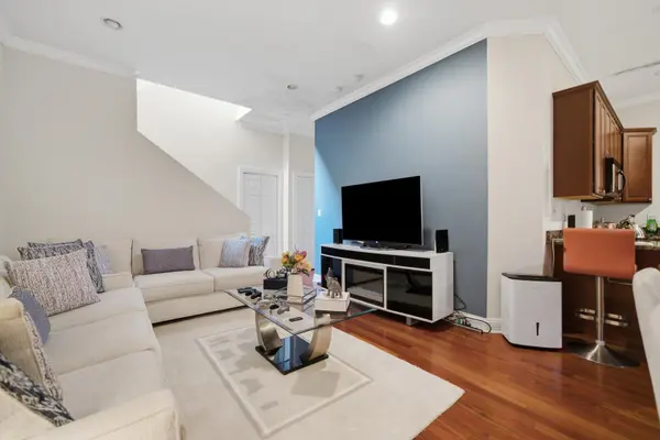 6528 N FRANCISCO AVE #1E, Chicago, IL 60645