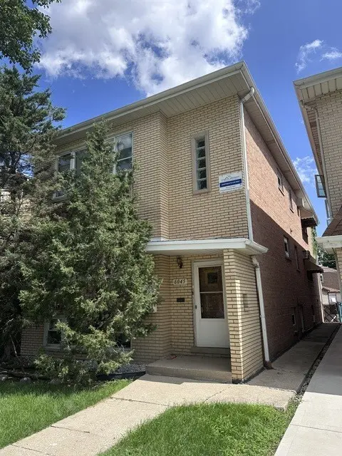 6045 S Keating AVE #1, Chicago, IL 60629