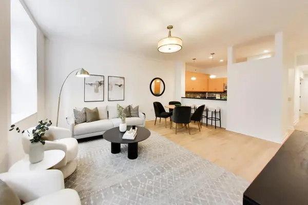 310 S MICHIGAN AVE #1013, Chicago, IL 60604