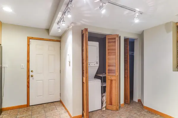 434 W OAKDALE AVE #G, Chicago, IL 60657