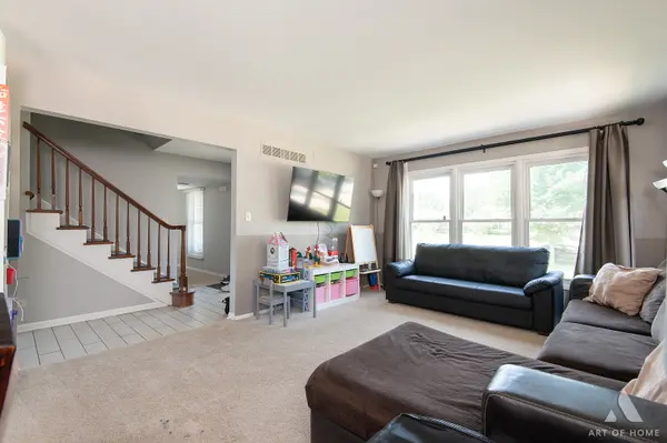 1415 Churchill RD, Schaumburg, IL 60195