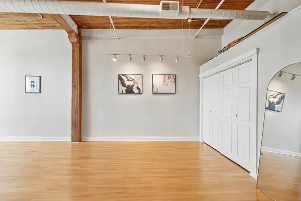 1725 W North AVE #402, Chicago, IL 60622